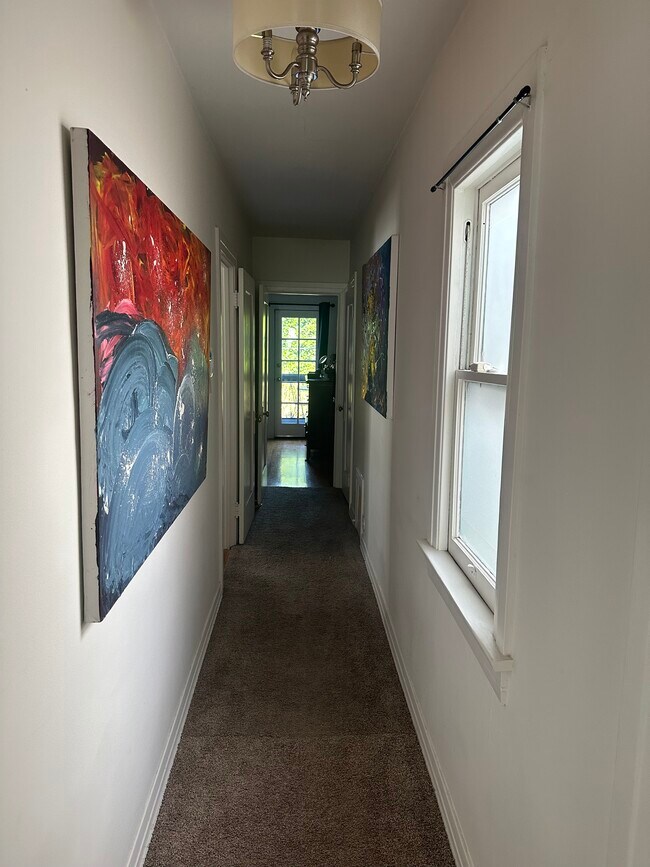 hallway - 618 N La Jolla Ave