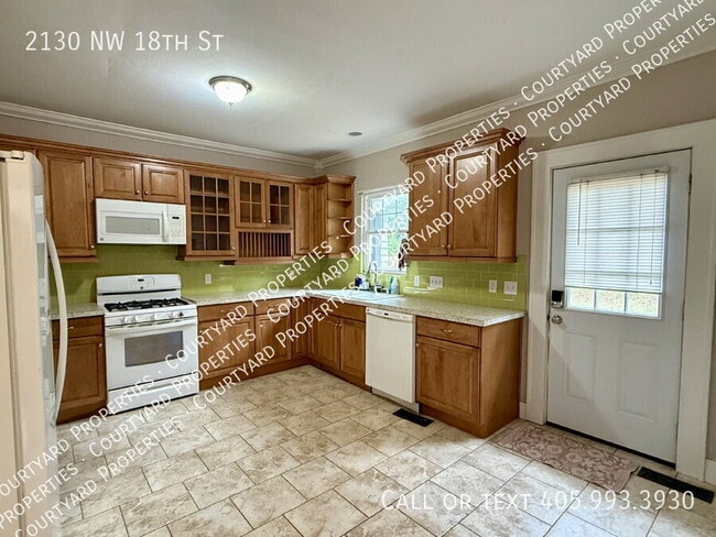 Building Photo - 2130 NW 18th St