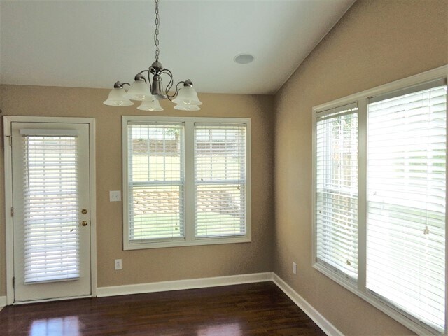 Building Photo - 420 Dutchmans Meadow Drive