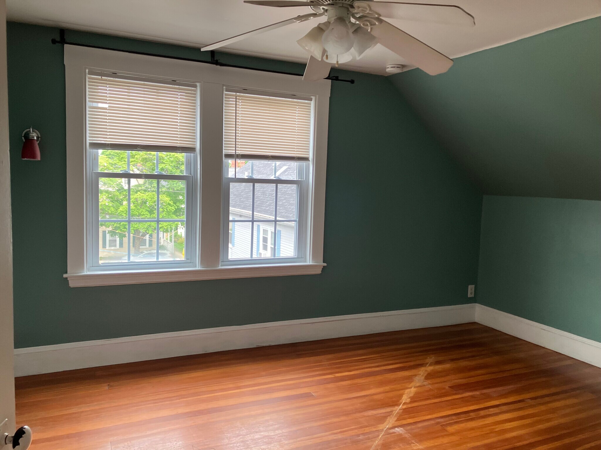 Building Photo - 5 Buffum St