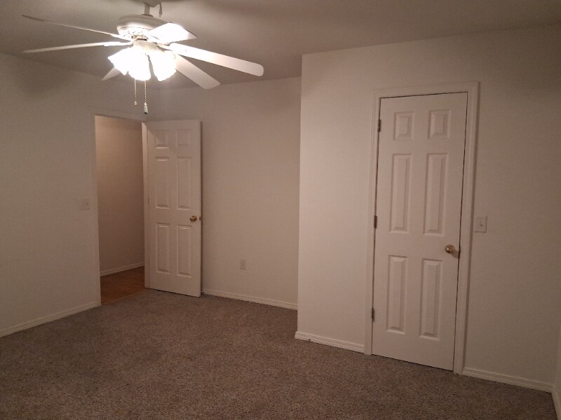 Building Photo - 316 Ewalt Ave