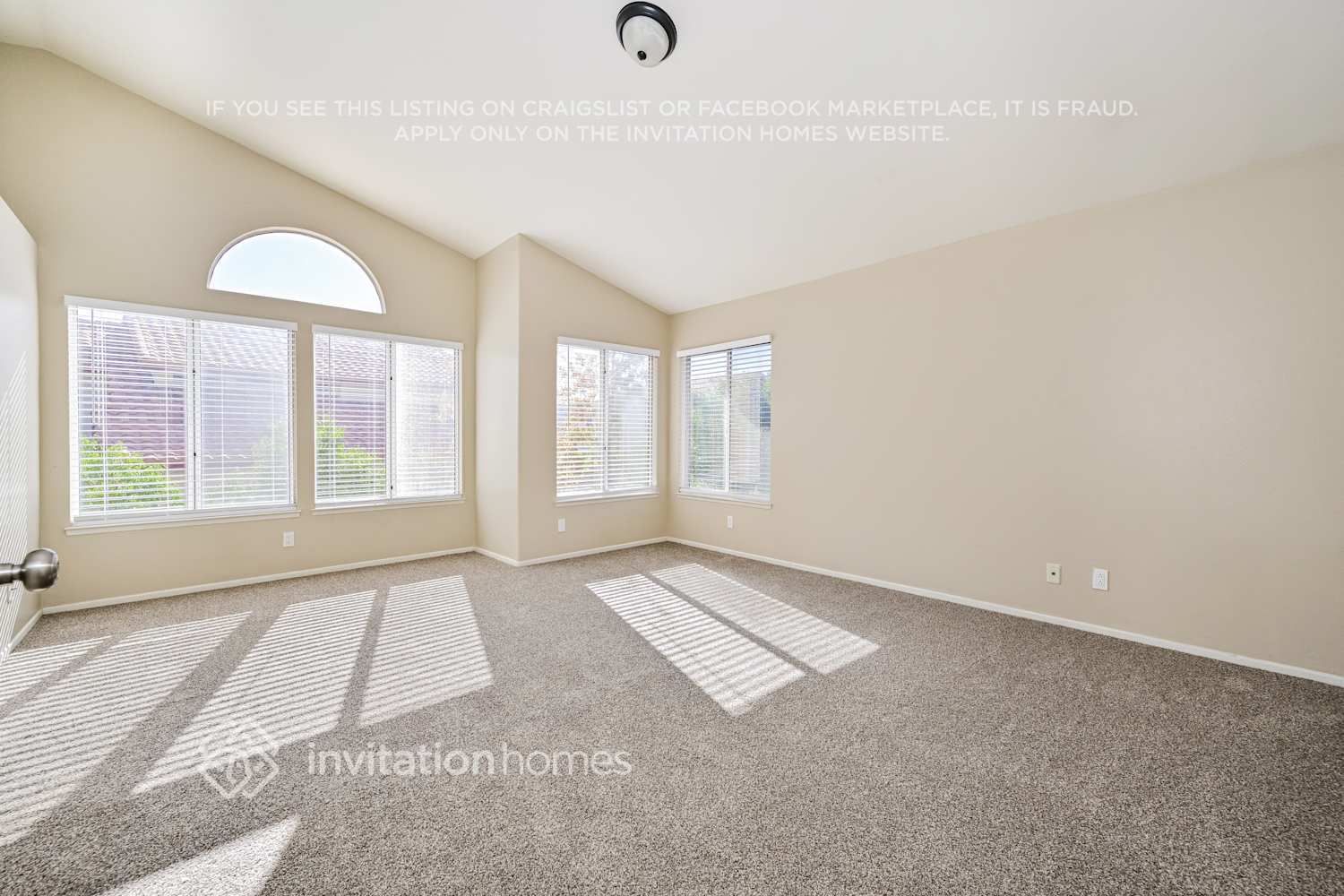 Building Photo - 3112 Fulham Ct