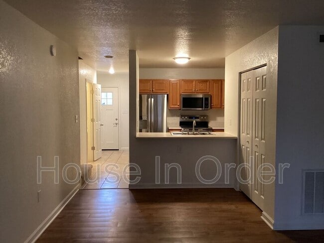 Building Photo - 11 Rathfarnham Rd