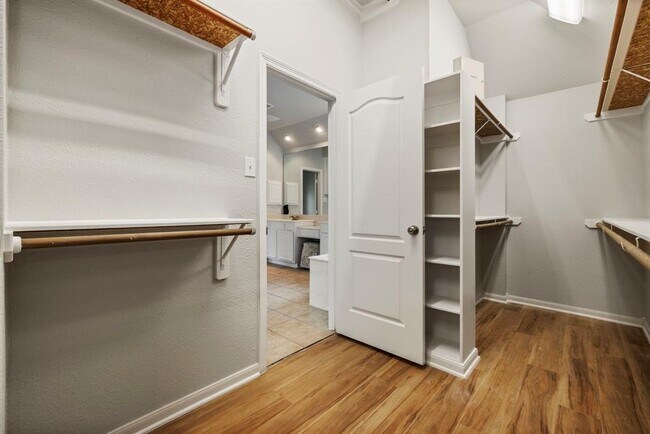 Building Photo - 21807 Columbia Falls Ct