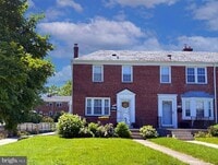 Building Photo - 312 Small Ct