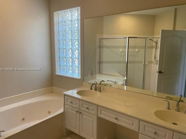 Building Photo - 1034 Diamond Head Way