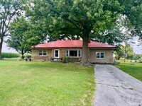 Building Photo - 3-Bedroom Country Home on Nearly 5 Acres with Detached Garage