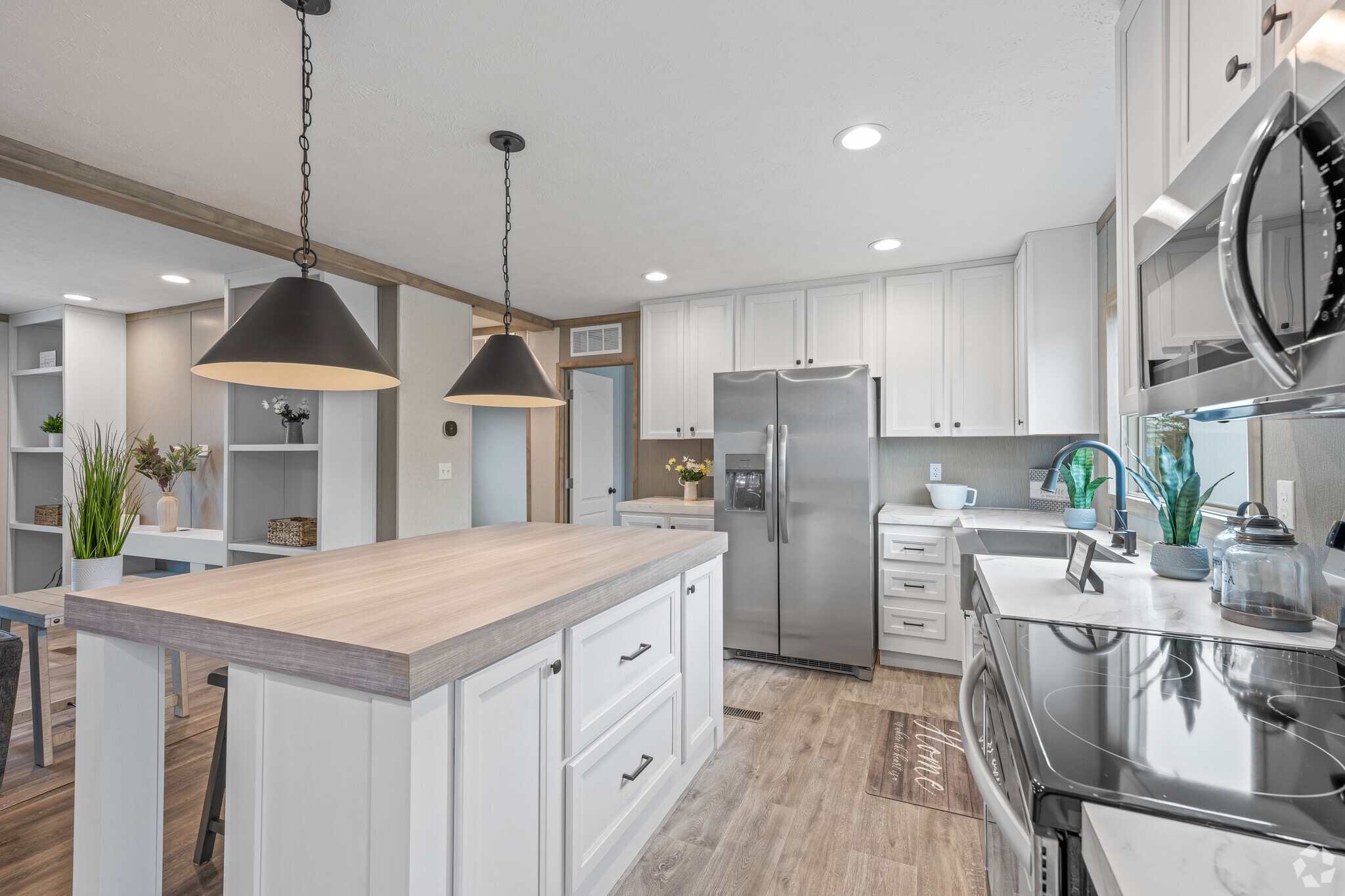 3BR, 2BA - 1,334SF Real Deal - Fannin Meadows