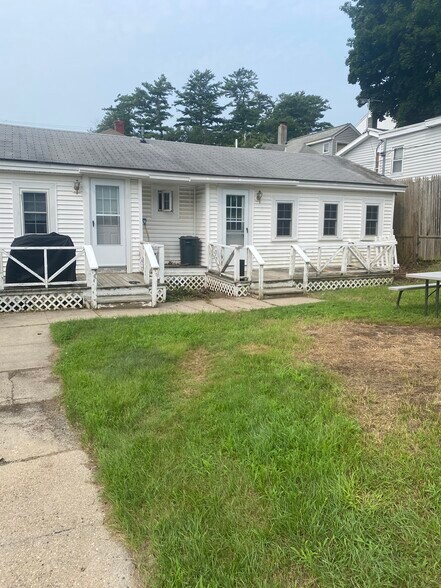 Primary Photo - 25 Central Park Ave