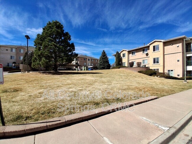 Building Photo - 3081 Mandalay Grove