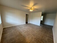 Building Photo - 6710 Fairwood Rd