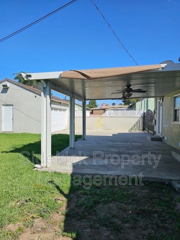 Building Photo - 14115 Oval Dr