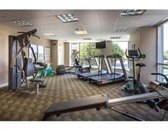 Building Photo - 100 Station Landing