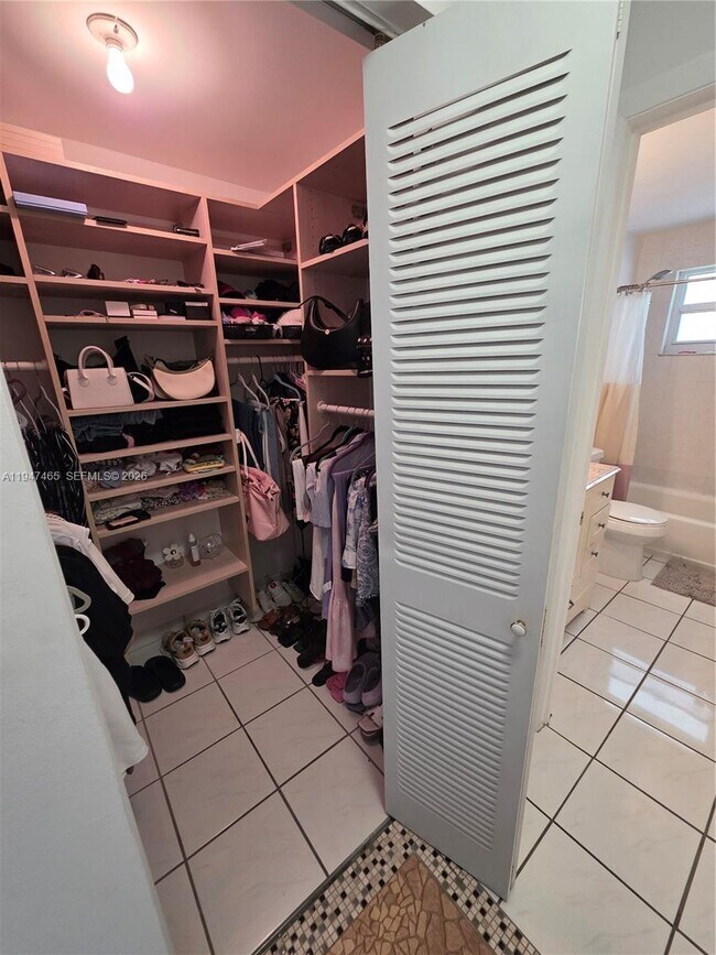 Building Photo - 1612 Jefferson Ave