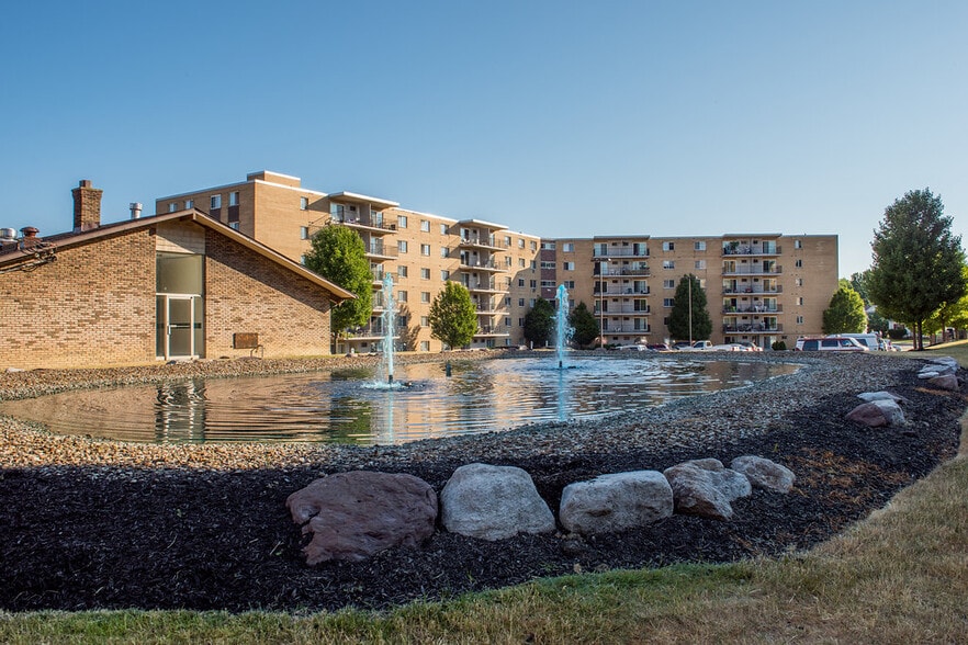 Primary Photo - Indian Hills Senior Community