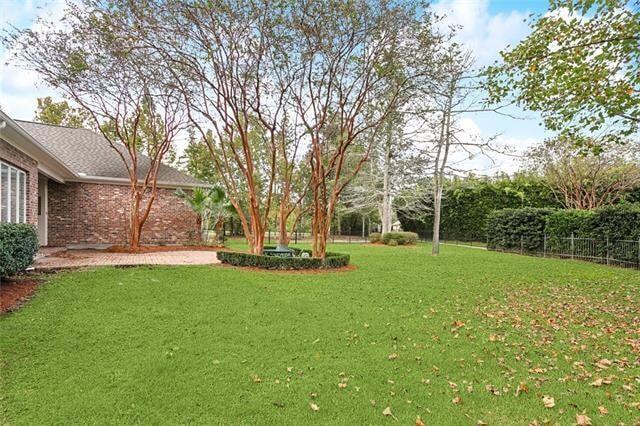 Building Photo - 114 Maple Ridge Way