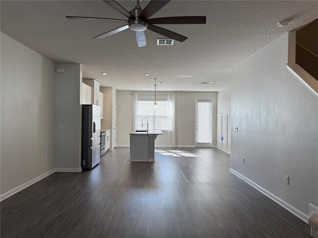 Building Photo - 6349 Glory Bower Dr