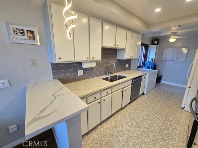 Building Photo - 8828 Pershing Dr