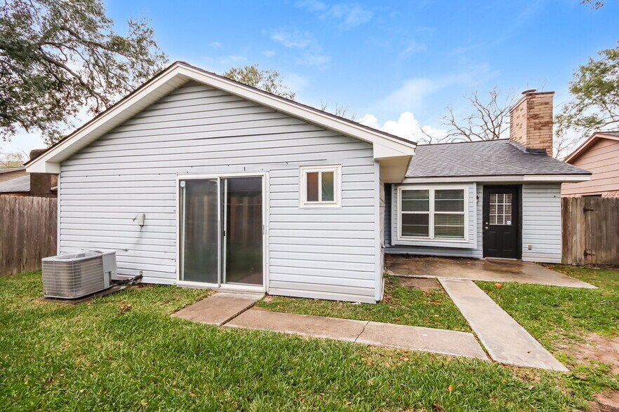 Building Photo - 5434 Heronwood Dr