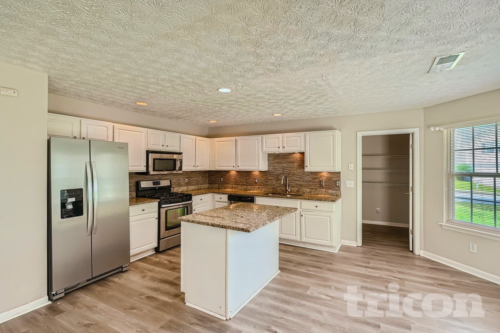 Building Photo - 5251 Miranda Way