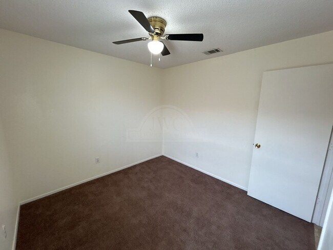 Building Photo - 4406 Secretariat Dr