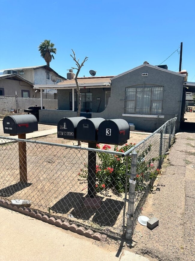 Building Photo - Madison