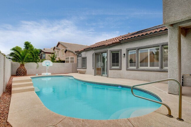 Building Photo - 4 bedroom, 3-bath home with a Pool!