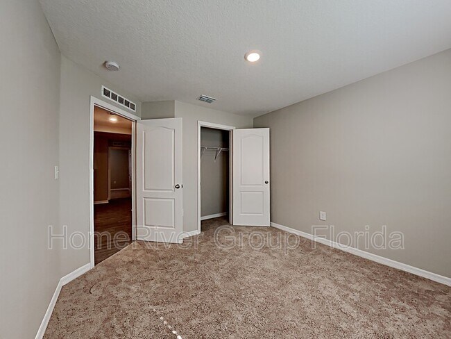 Building Photo - 1904 Michigan Way