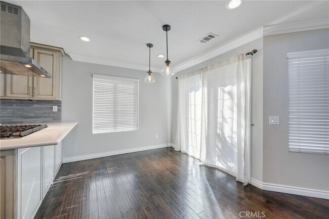 Building Photo - 5963 meadowood COurt