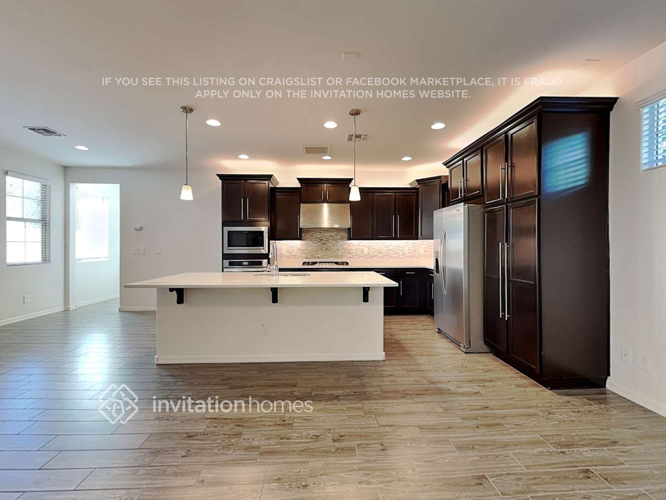 Building Photo - 2241 S Osborn Ln