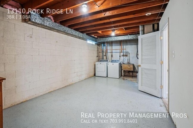 Building Photo - 13110 Rock Ridge Ln