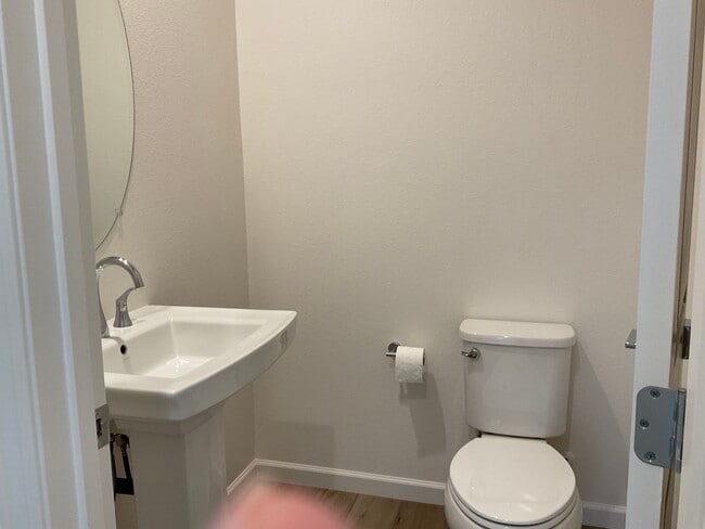 Building Photo - Toll Brothers 5 bedroom home in Stonebrook Spanish Springs