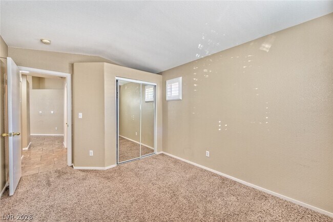 Building Photo - 426 River Glider Ave