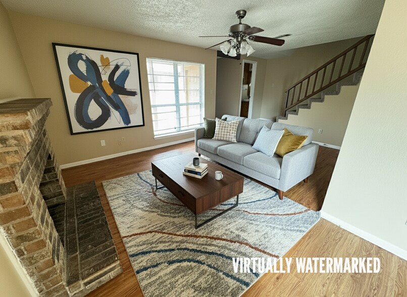 Building Photo - 3008 Chaucer Dr