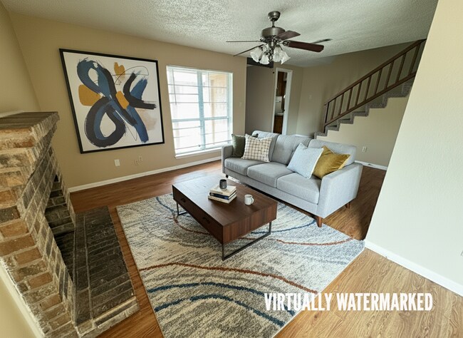 Building Photo - 3008 Chaucer Dr