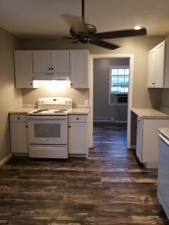 Kitchen - 8 S Main St