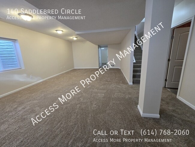 Building Photo - 140 Saddlebred Cir