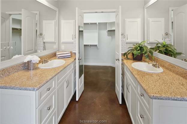 Building Photo - 4289 Hollow Stone Dr