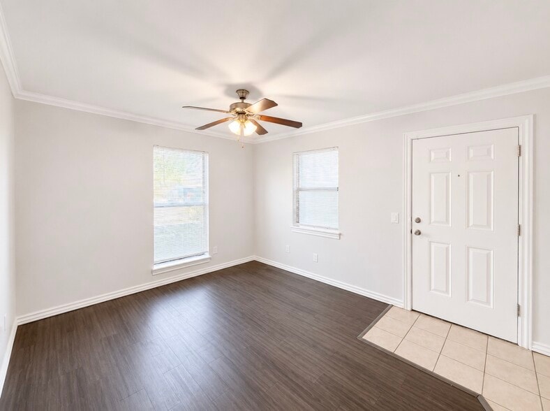 Building Photo - Sienna Ridge