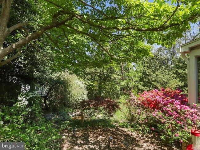 Building Photo - 4725 Rock Spring Rd