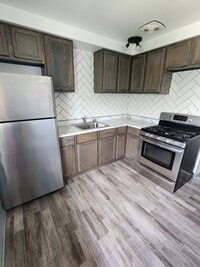 Building Photo - 6810 W Morgan Ave