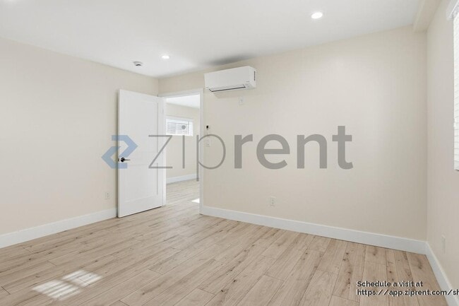 Building Photo - 290 E Marker St