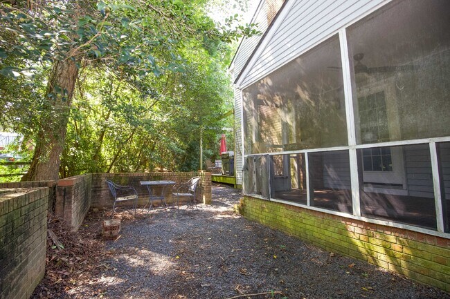 Building Photo - "3-Bedroom Home on Fox Hunt Lane in Southern Pines – Cozy Living Awaits!"