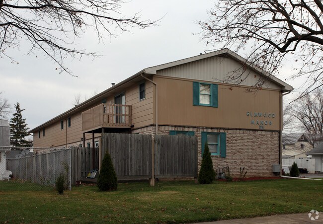 Building Photo - Elmwood Manor