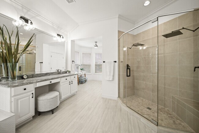 Building Photo - 12210 Pebble Meadows