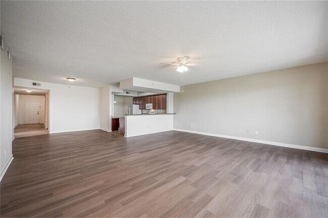 Building Photo - 6336 Buford St