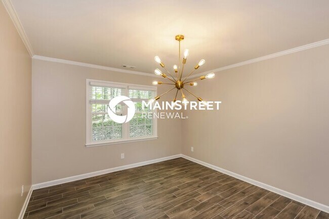 Building Photo - 4 Bedroom Pet-Friendly Home in CHARLOTTE, ...