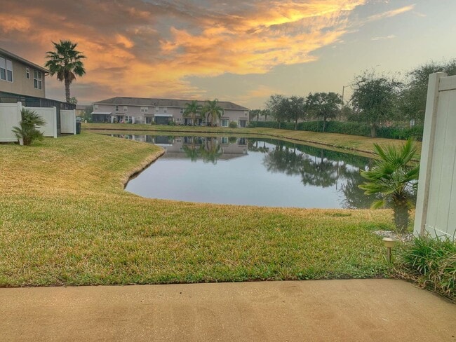Building Photo - 728 Cabernet Pl