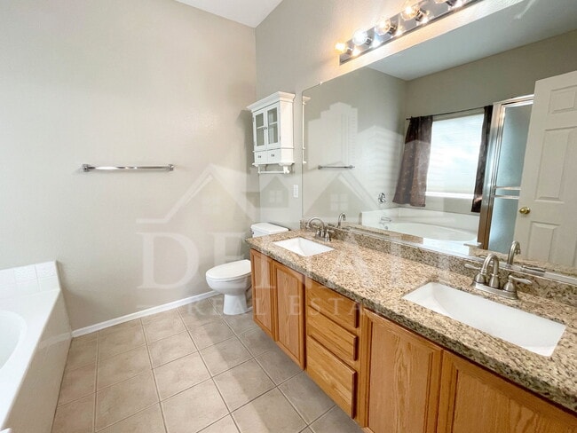 Building Photo - 8355 W Mary Ann Dr