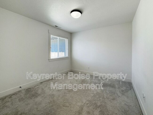 Building Photo - 2985 W Hidden Springs Dr